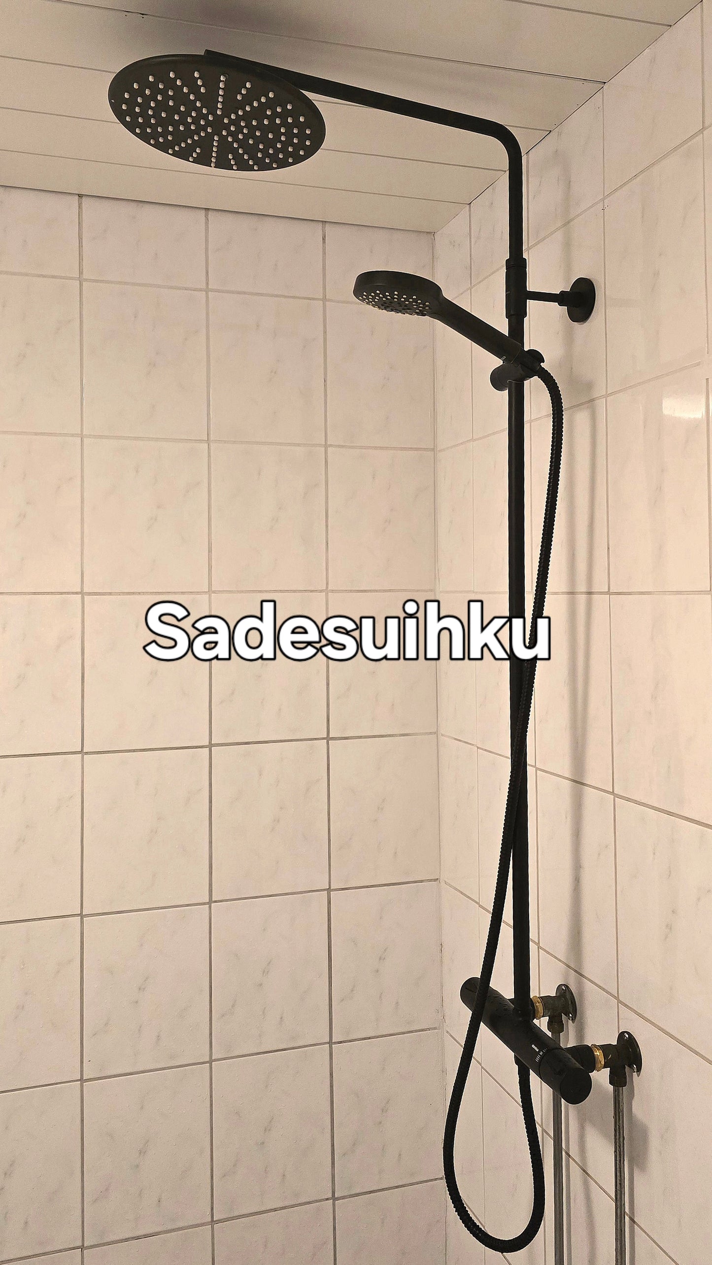 1. Varaa Parikellunta kahdelle. Ensin 90min kellunta ja sen jälkeen 90min tuolihieronnat.